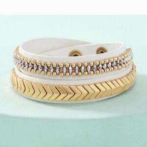 Stella & Dot Gilded Path Double Wrap White Leather & Gold Arrow Bracelet